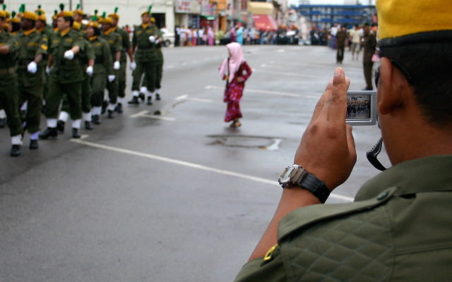 Merakam perjalanan unit